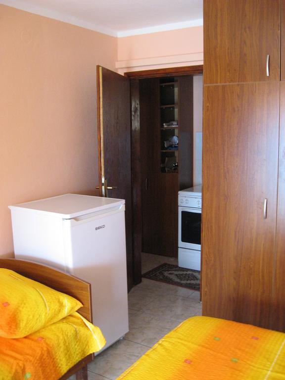 Apartments Olga Tivat Rom bilde